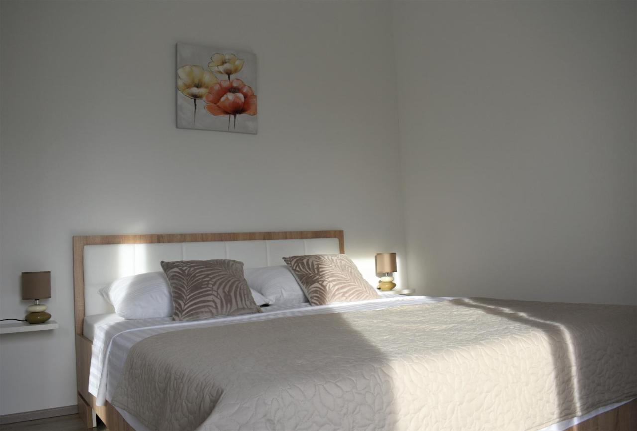Apartments Rena Šibenik Eksteriør billede