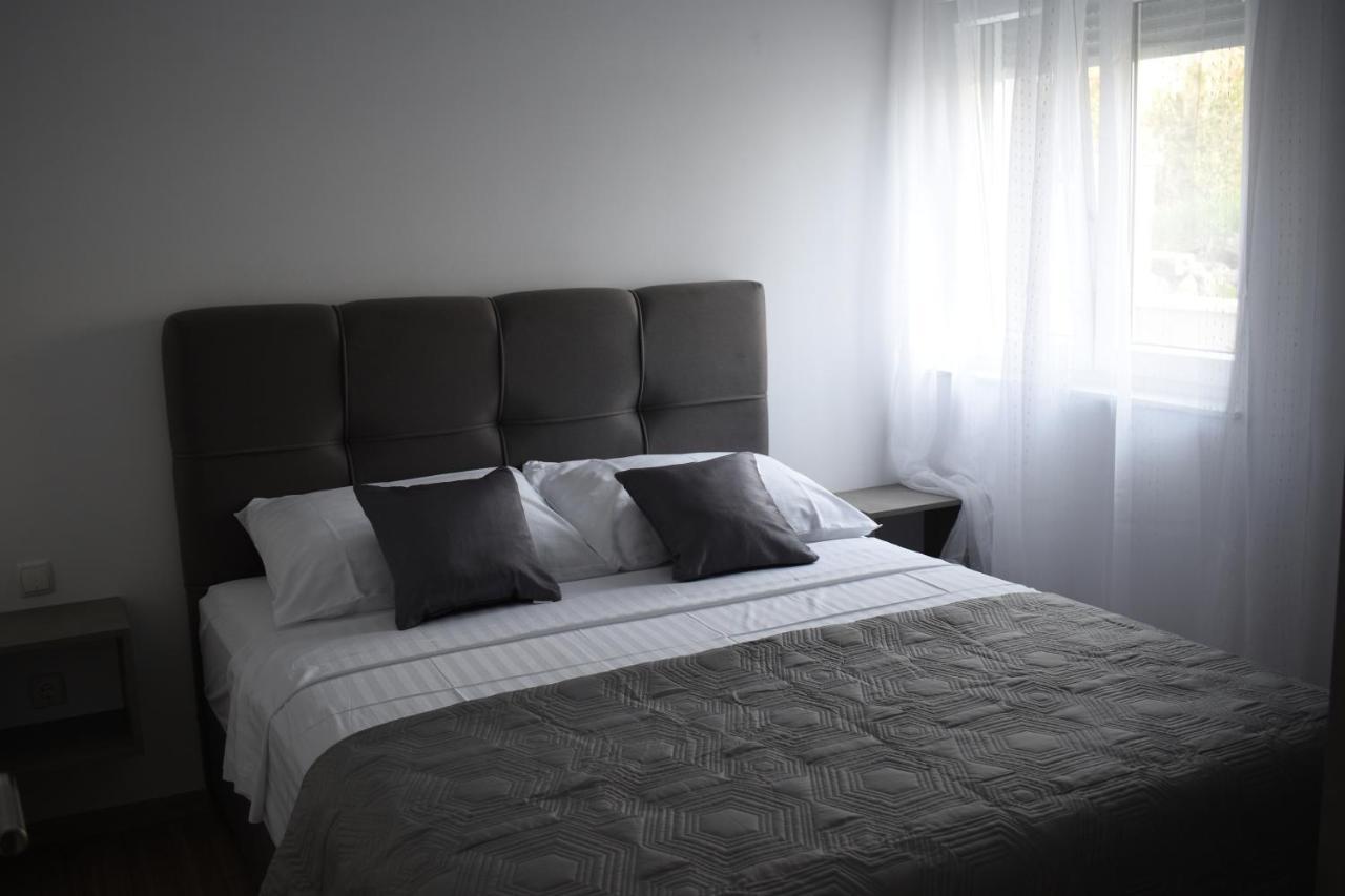 Apartments Rena Šibenik Eksteriør billede