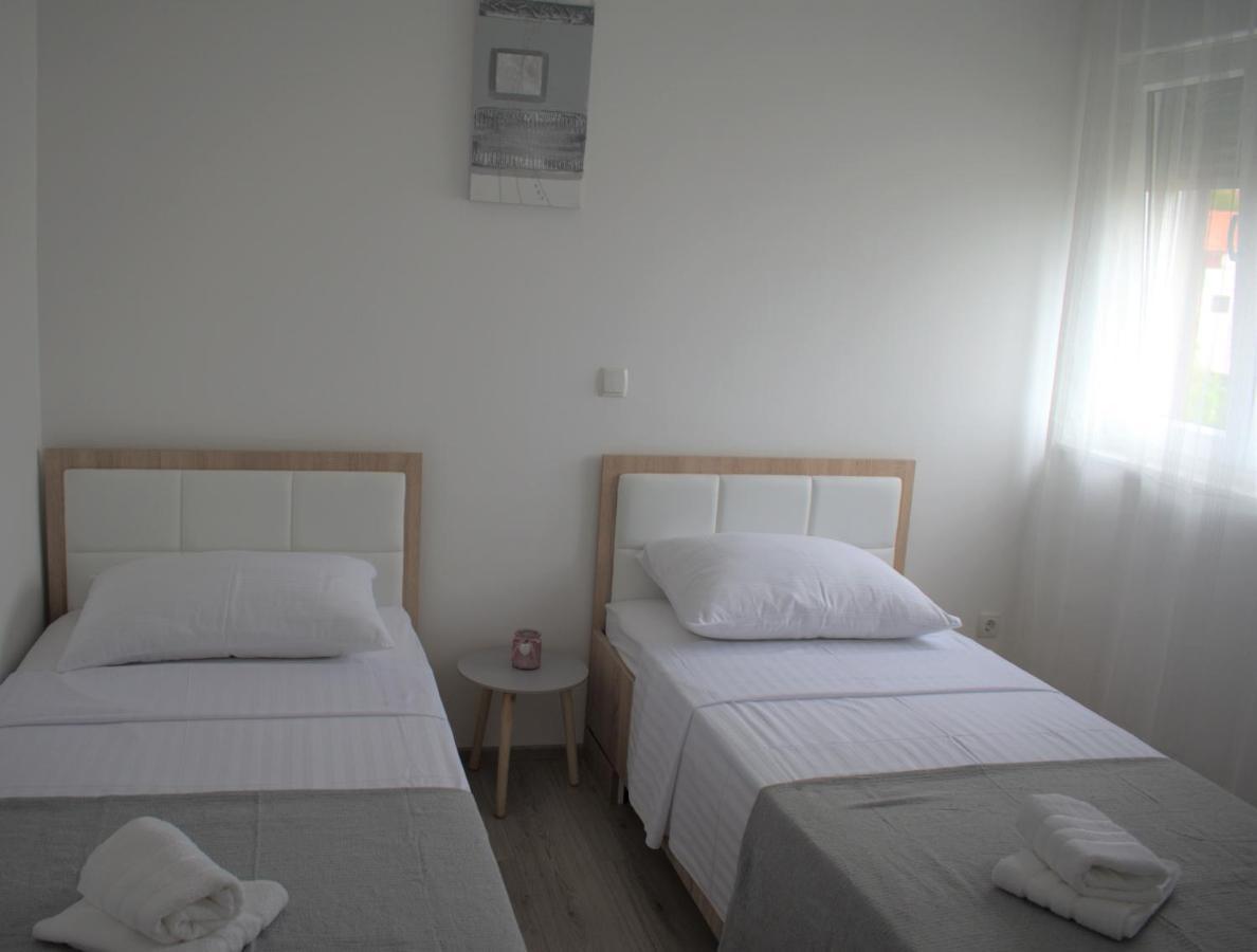 Apartments Rena Šibenik Eksteriør billede